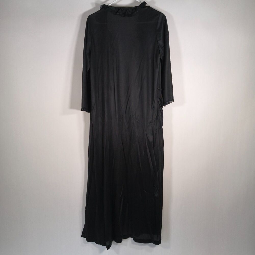 Vintage Lace Lined Housecoat - Picture 5 of 14